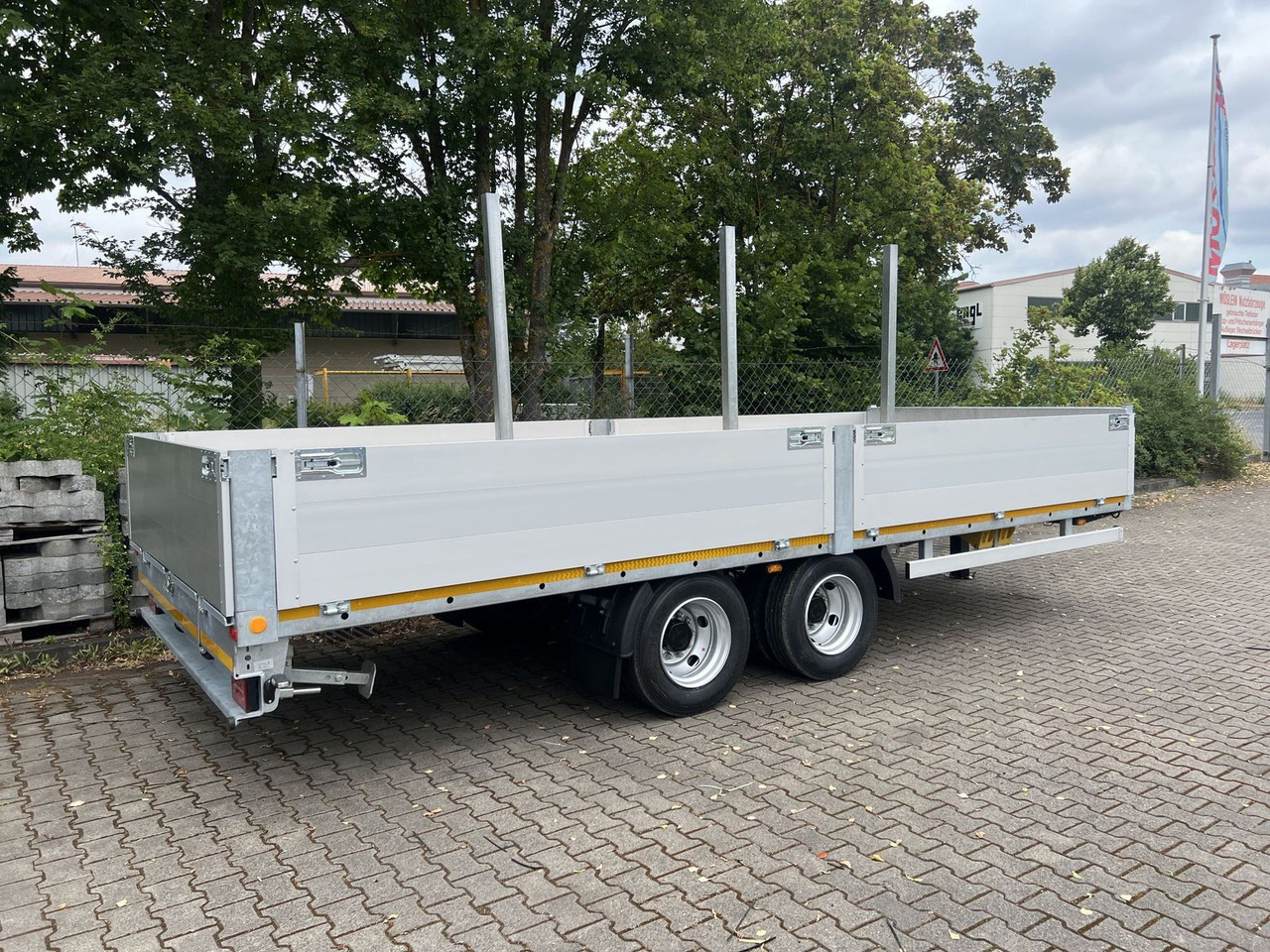 Möslein 14,4 t Tandem- Pritschenanhänger- Tieflader - Приколка платформа: слика 2 Möslein 14,4 t Tandem- Pritschenanhänger- Tieflader - Приколка платформа: слика 2