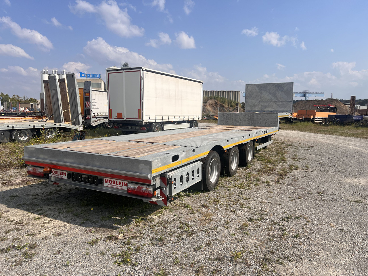 Möslein ST 3 Plato 8,7 3 Achs Satteltieflader Plato 45 t GGfür Fertigteile, Baumaschinen - Полуприколка за низок утовар: слика 5 Möslein ST 3 Plato 8,7 3 Achs Satteltieflader Plato 45 t GGfür Fertigteile, Baumaschinen - Полуприколка за низок утовар: слика 5