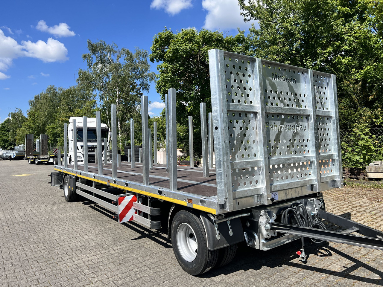 Möslein T 2 Plato 8,6m 2 Achs Jumbo- Plato- Anhänger - Приколка платформа: слика 3 Möslein T 2 Plato 8,6m 2 Achs Jumbo- Plato- Anhänger - Приколка платформа: слика 3