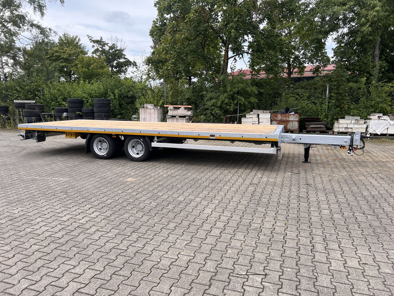 Möslein THT 14-G 7,20 ausziehbar  13,9 t Tandemanhänger- Tieflader, ausziehbar - Приколка платформа: слика 3 Möslein THT 14-G 7,20 ausziehbar  13,9 t Tandemanhänger- Tieflader, ausziehbar - Приколка платформа: слика 3