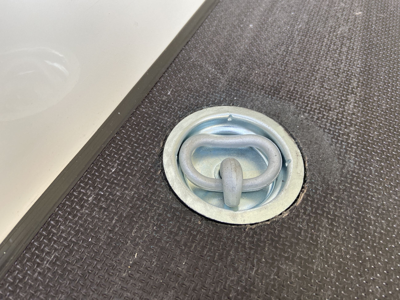 Möslein TKO 105 D 6m weiß Tandem- Koffer, Durchladbar, -- Neufahrzeug -- - Приколка сандучар: слика 5 Möslein TKO 105 D 6m weiß Tandem- Koffer, Durchladbar, -- Neufahrzeug -- - Приколка сандучар: слика 5