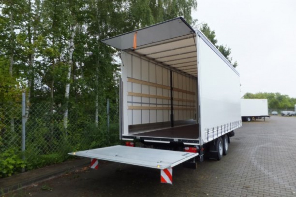 Möslein TPS 11 DL 7,30 neuer Planenanhänger, Ladebordwand + Durchladbar - Приколка со церада: слика 3 Möslein TPS 11 DL 7,30 neuer Planenanhänger, Ladebordwand + Durchladbar - Приколка со церада: слика 3