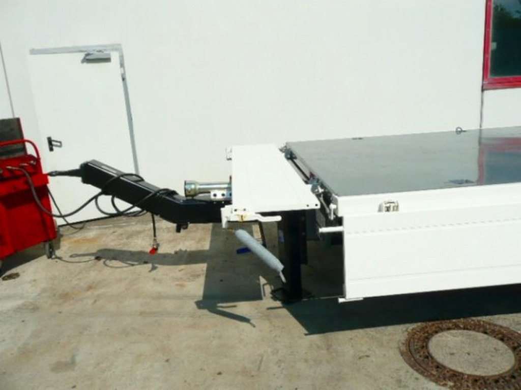 Möslein TTD 11 Weiß neuer Tandem 3- Seitenkipper Tieflader-- Neufahrzeug -- - Кипер приколка: слика 2 Möslein TTD 11 Weiß neuer Tandem 3- Seitenkipper Tieflader-- Neufahrzeug -- - Кипер приколка: слика 2