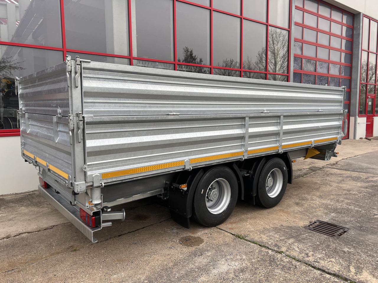 Нов Кипер приколка Möslein TTD 19 AB  19 t Tandem 3 Seiten Kipper TiefladerAufsatzbordwänden-- Neufahrzeug --: слика 11