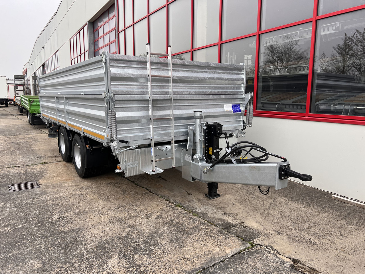 Нов Кипер приколка Möslein TTD 19 AB  19 t Tandem 3 Seiten Kipper TiefladerAufsatzbordwänden-- Neufahrzeug --: слика 10