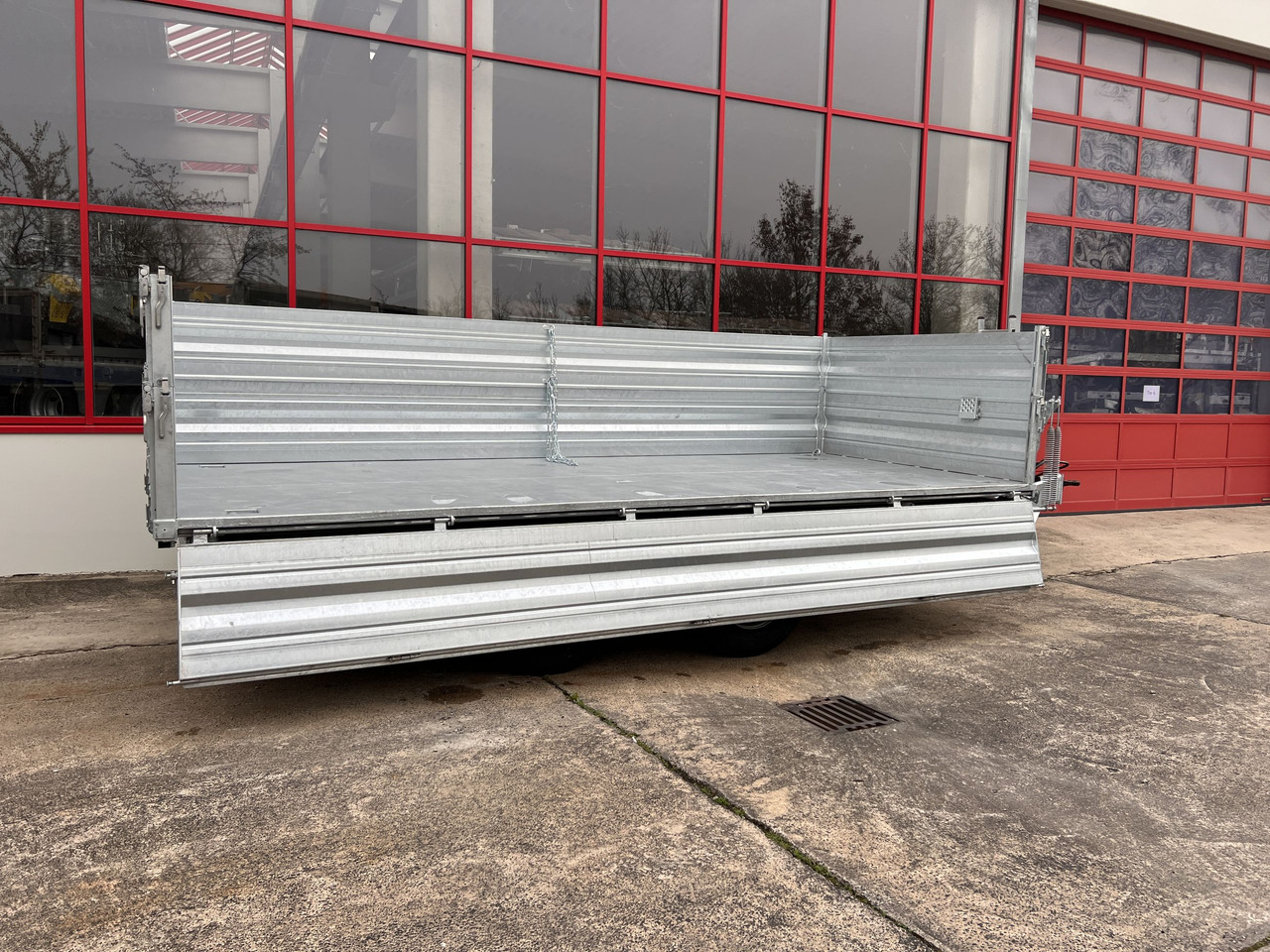 Нов Кипер приколка Möslein TTD 19 AB  19 t Tandem 3 Seiten Kipper TiefladerAufsatzbordwänden-- Neufahrzeug --: слика 6