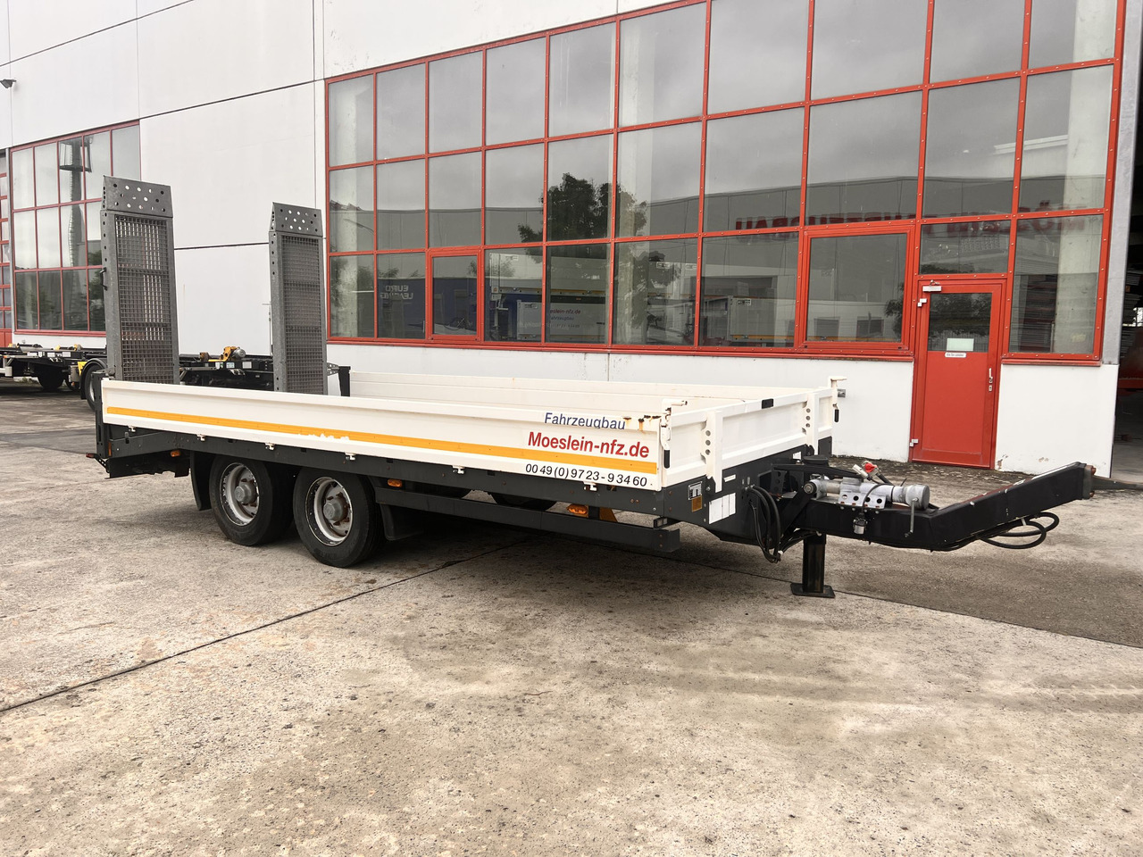 Möslein TTS 11 Schwebheim Tandemtieflader - Приколка за низок утовар: слика 5 Möslein TTS 11 Schwebheim Tandemtieflader - Приколка за низок утовар: слика 5