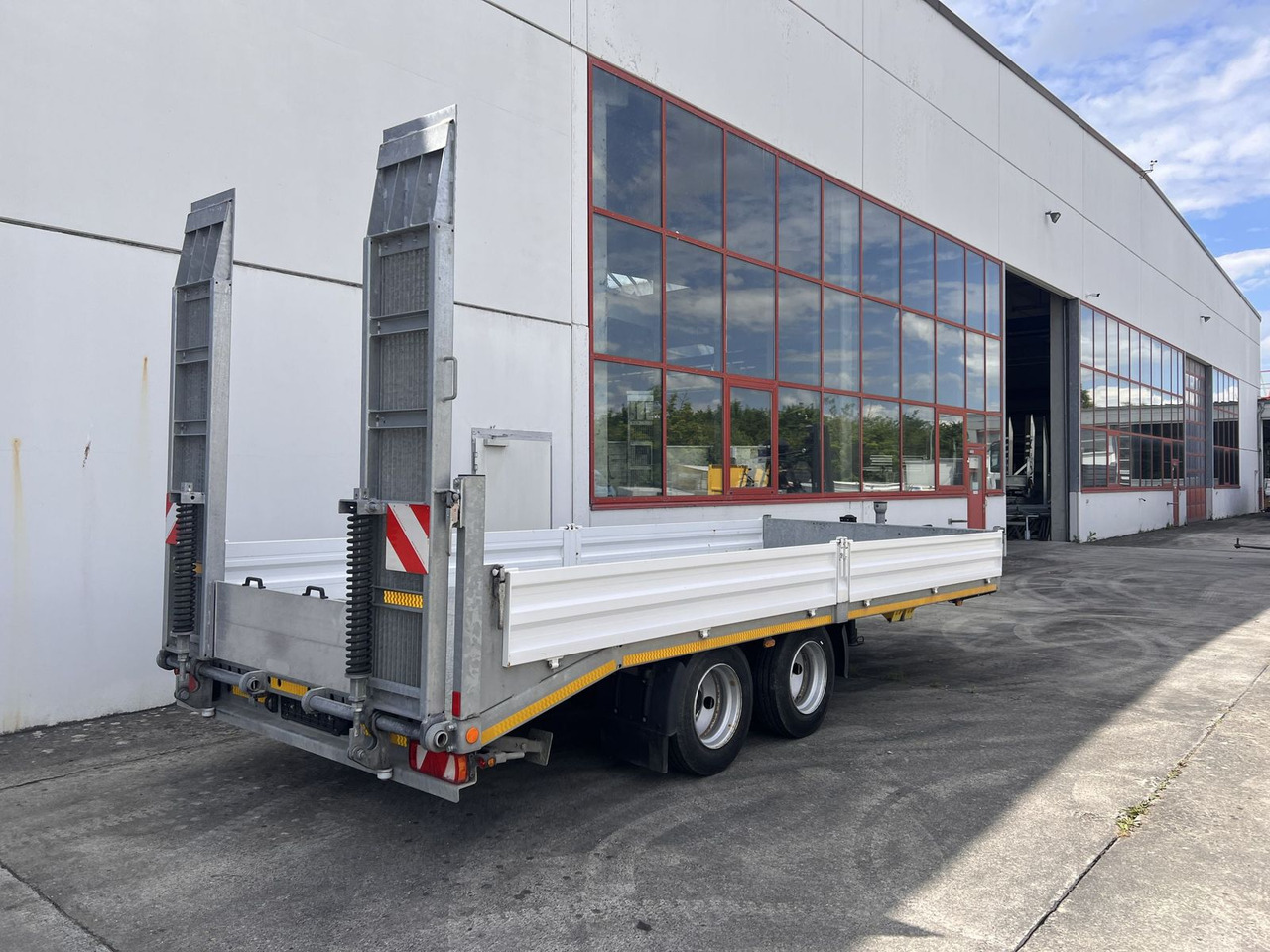Müller-Mitteltal 14 t Tandemtieflader, wenig Benutzt - Приколка за низок утовар: слика 3 Müller-Mitteltal 14 t Tandemtieflader, wenig Benutzt - Приколка за низок утовар: слика 3