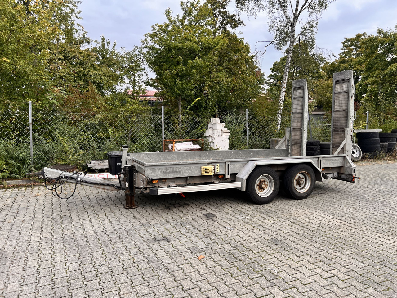 Tt Tandemtieflader - Приколка за низок утовар: слика 1 Tt Tandemtieflader - Приколка за низок утовар: слика 1