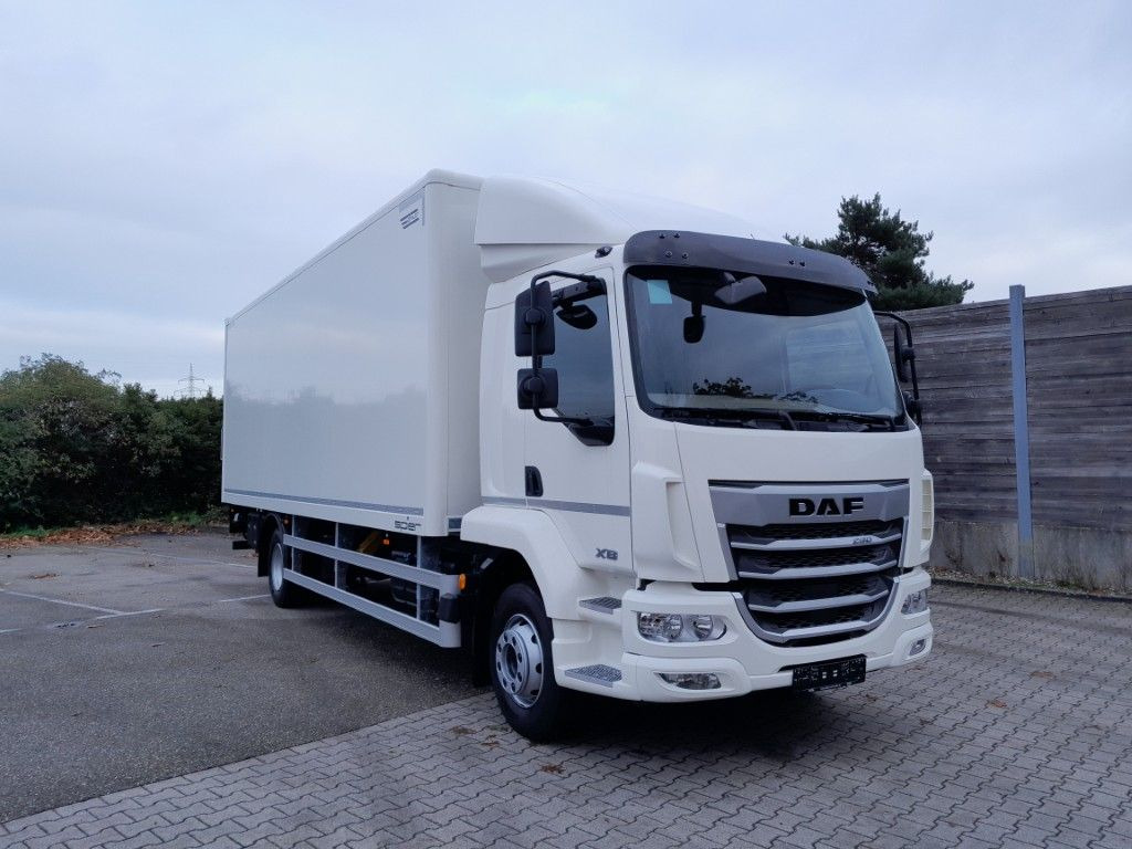 DAF FA XB 290 16t Spier Plywoodkoffer - Камион сандучар: слика 2 DAF FA XB 290 16t Spier Plywoodkoffer - Камион сандучар: слика 2
