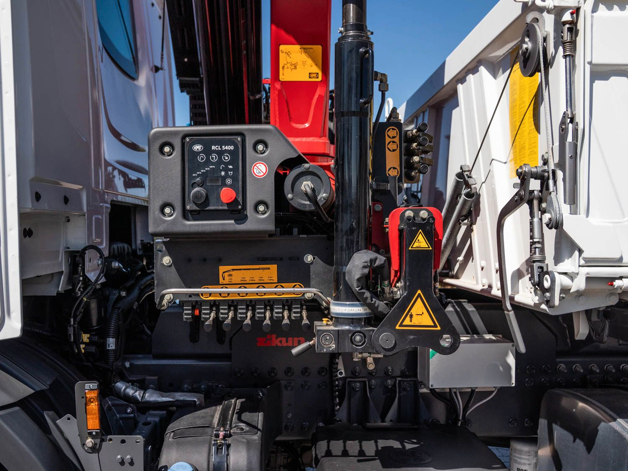 Нов Камион со кран, Кипер DAF FA XDC 370 Krankipper DAF XDC 370 FA Meiller Krankipper HMF: слика 11 Нов Камион со кран, Кипер DAF FA XDC 370 Krankipper DAF XDC 370 FA Meiller Krankipper HMF: слика 11