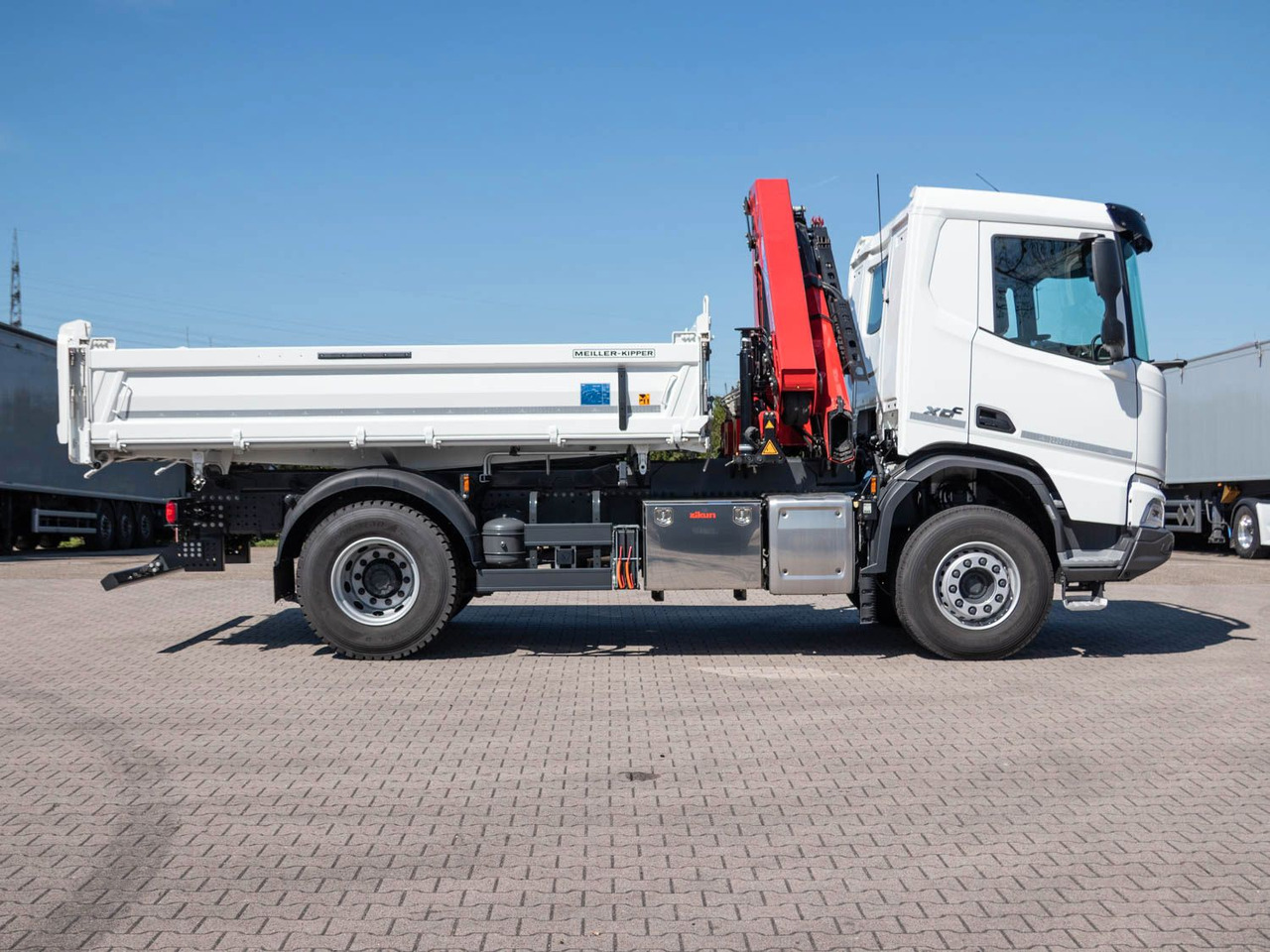 Нов Камион со кран, Кипер DAF FA XDC 370 Krankipper DAF XDC 370 FA Meiller Krankipper HMF: слика 8 Нов Камион со кран, Кипер DAF FA XDC 370 Krankipper DAF XDC 370 FA Meiller Krankipper HMF: слика 8