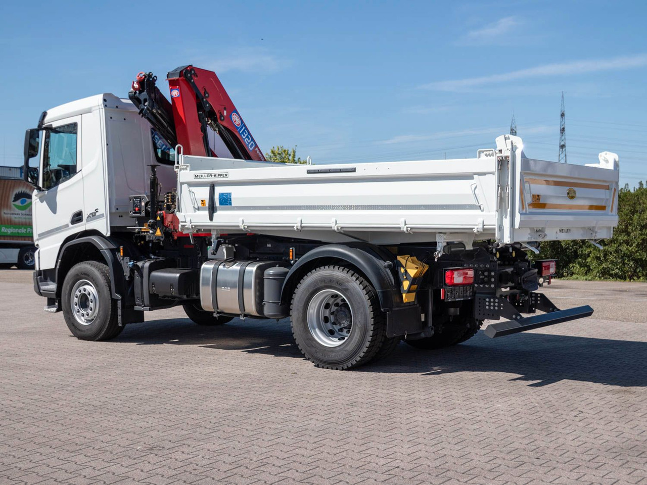 DAF FA XDC 370 Krankipper DAF XDC 370 FA Meiller Krankipper HMF - Камион со кран, Кипер: слика 5 DAF FA XDC 370 Krankipper DAF XDC 370 FA Meiller Krankipper HMF - Камион со кран, Кипер: слика 5