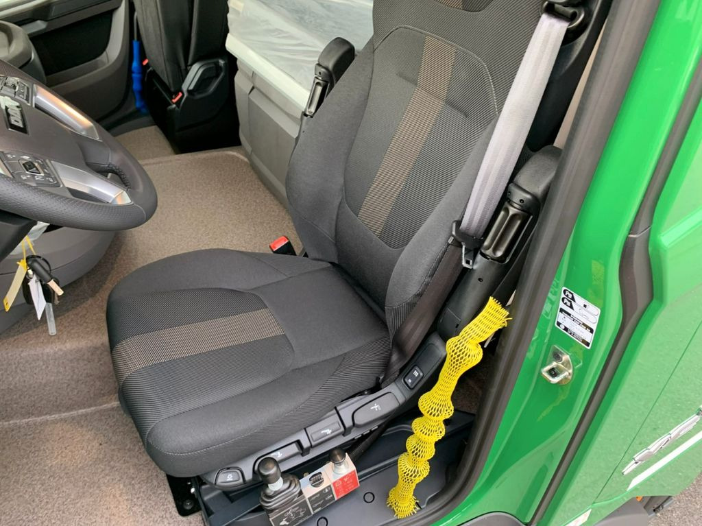 Кипер DAF FAT XFC 530 SL Meiller TRIGENIUS D 316 DAF FAT XFC 530 SL Meiller TRIGENIUS D 316: слика 19 Кипер DAF FAT XFC 530 SL Meiller TRIGENIUS D 316 DAF FAT XFC 530 SL Meiller TRIGENIUS D 316: слика 19