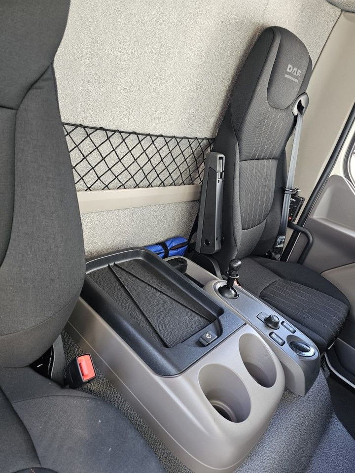 Лизинг на DAF LF 210 7,49t Spier Pritsche-Plane LBW Tageszulas DAF FA LF 210 08t Spier Pritsche mit LBW DAF LF 210 7,49t Spier Pritsche-Plane LBW Tageszulas DAF FA LF 210 08t Spier Pritsche mit LBW: слика 16