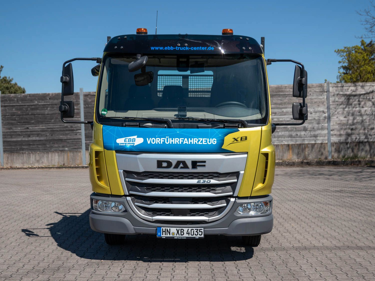 DAF XB 230 7,5t Meiller Kipper DAF XB 230 7,5t Meiller Kipper - Кипер: слика 2 DAF XB 230 7,5t Meiller Kipper DAF XB 230 7,5t Meiller Kipper - Кипер: слика 2