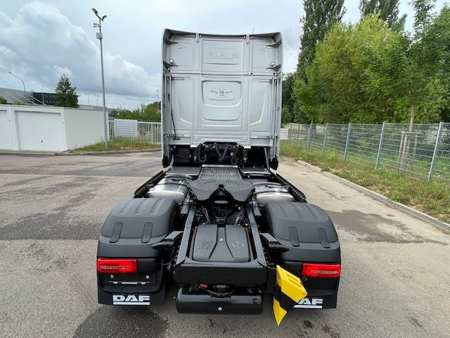 Нов Камион влекач DAF XG+ 480 FT   75 Jahre DAF Edition "Limitiert" DAF XG+ 480 FT   75 Jahre DAF Edition: слика 8