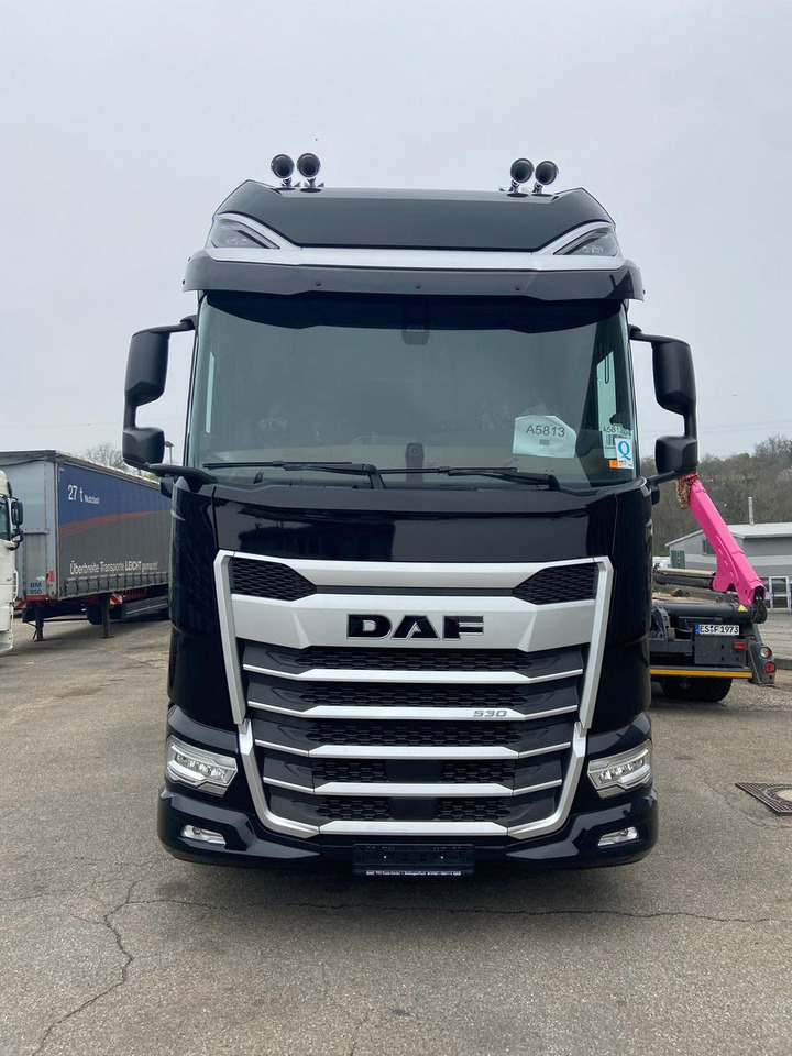 DAF XG+ 530 FT Edition Black DAF XG 530 FT Edition Black - Камион влекач: слика 3 DAF XG+ 530 FT Edition Black DAF XG 530 FT Edition Black - Камион влекач: слика 3