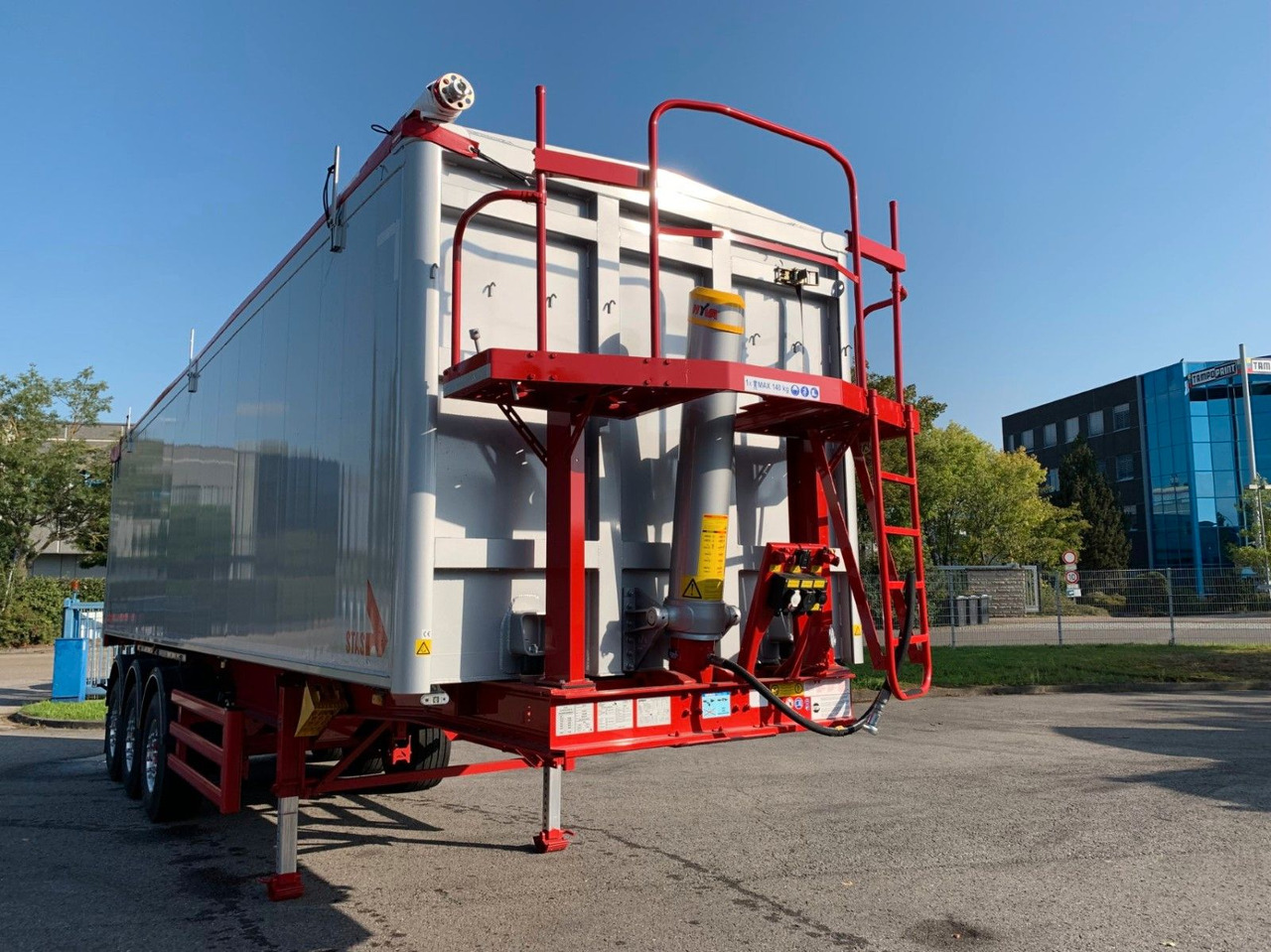 Stas Agrostar 51,8 cbm Stas Agrostar 51,8 cbm - Кипер полуприколка: слика 3 Stas Agrostar 51,8 cbm Stas Agrostar 51,8 cbm - Кипер полуприколка: слика 3