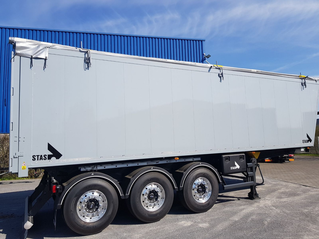 Stas agroSTAR 47,6 cbm Kippsattelauflieger Stas agroSTAR 47,6 cbm Kippsattelauflieger - Кипер полуприколка: слика 5 Stas agroSTAR 47,6 cbm Kippsattelauflieger Stas agroSTAR 47,6 cbm Kippsattelauflieger - Кипер полуприколка: слика 5
