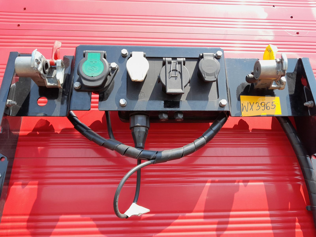 Wielton Strong Light Schiebeplanensattel NS3K - Полуприколка со церада: слика 4 Wielton Strong Light Schiebeplanensattel NS3K - Полуприколка со церада: слика 4