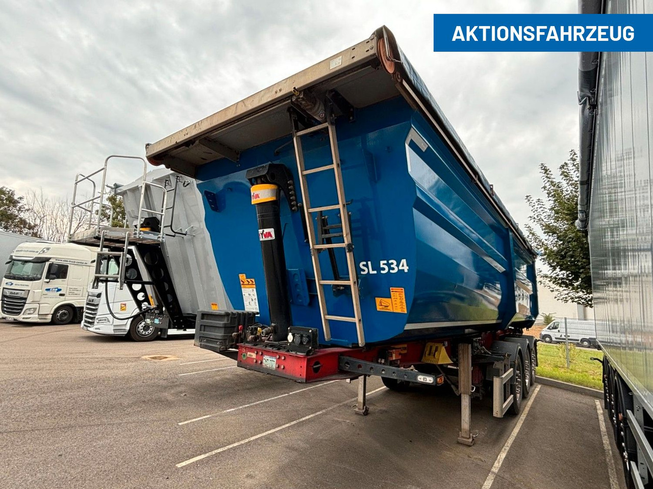 Wielton Strong Master 3-Achs-Kippsattelauflieger 33 cbm Wielton Strong Master 3-Achs-Kippsattelauflieger 33 cbm - Кипер полуприколка: слика 1 Wielton Strong Master 3-Achs-Kippsattelauflieger 33 cbm Wielton Strong Master 3-Achs-Kippsattelauflieger 33 cbm - Кипер полуприколка: слика 1