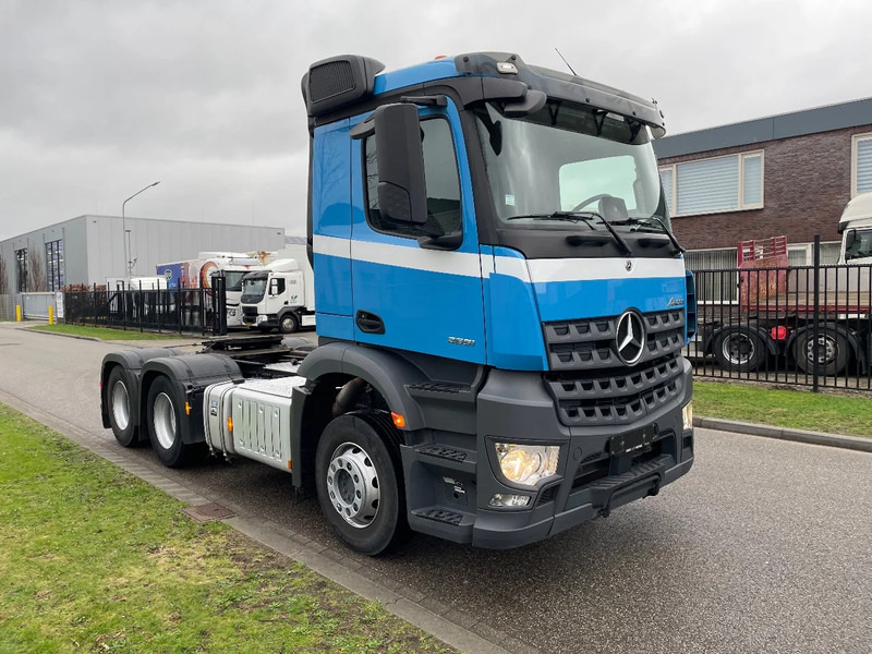 Mercedes-Benz Arocs 2651 6X4 2020 ONLY 250.000 km - Камион влекач: слика 2 Mercedes-Benz Arocs 2651 6X4 2020 ONLY 250.000 km - Камион влекач: слика 2