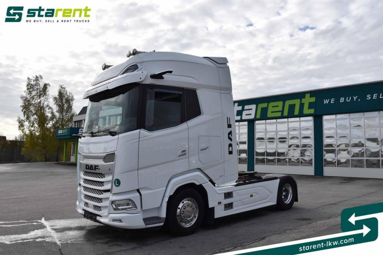 DAF XG+ 530 Leder Intarder Standklima ACC Alufelgen - Камион влекач: слика 1 DAF XG+ 530 Leder Intarder Standklima ACC Alufelgen - Камион влекач: слика 1