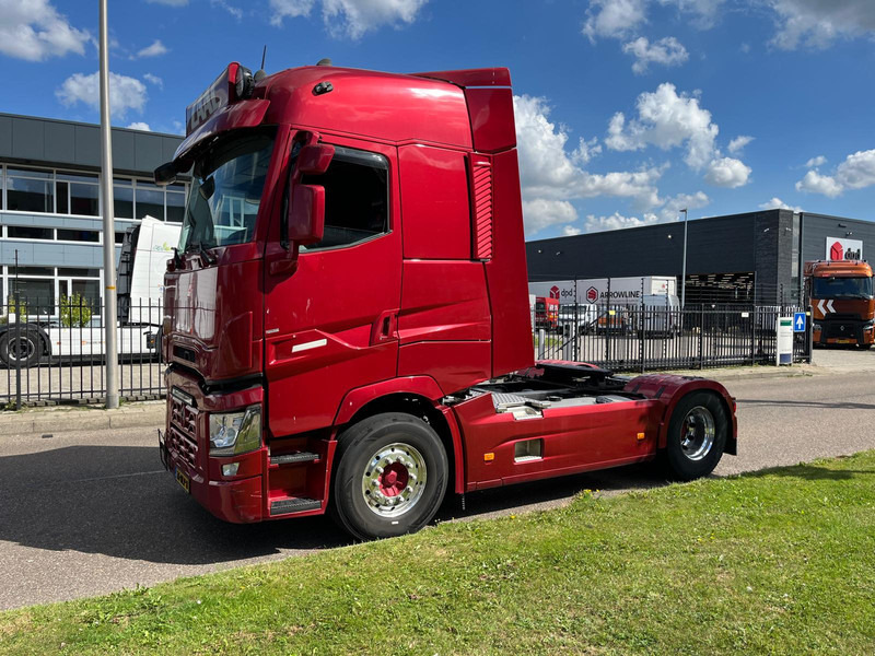 Renault T 13 HIGH 520 T4X2, ADR, EURO 6 - Камион влекач: слика 3 Renault T 13 HIGH 520 T4X2, ADR, EURO 6 - Камион влекач: слика 3