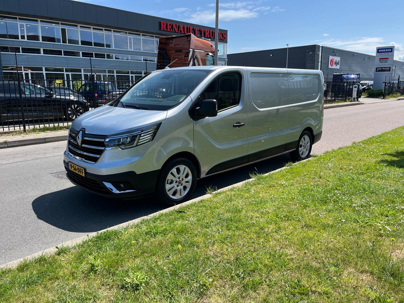 Renault Trafic E-Tech Red L2 H1, Airco, Nav, Camera - Мало комбе, Електрично комбе: слика 1 Renault Trafic E-Tech Red L2 H1, Airco, Nav, Camera - Мало комбе, Електрично комбе: слика 1
