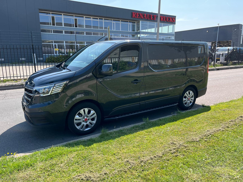 Renault Trafic Red 2.0 CDI, L1 H1, 150 PK, Euro 6, Airco, cruise, nav, camera, - Мало комбе: слика 2 Renault Trafic Red 2.0 CDI, L1 H1, 150 PK, Euro 6, Airco, cruise, nav, camera, - Мало комбе: слика 2