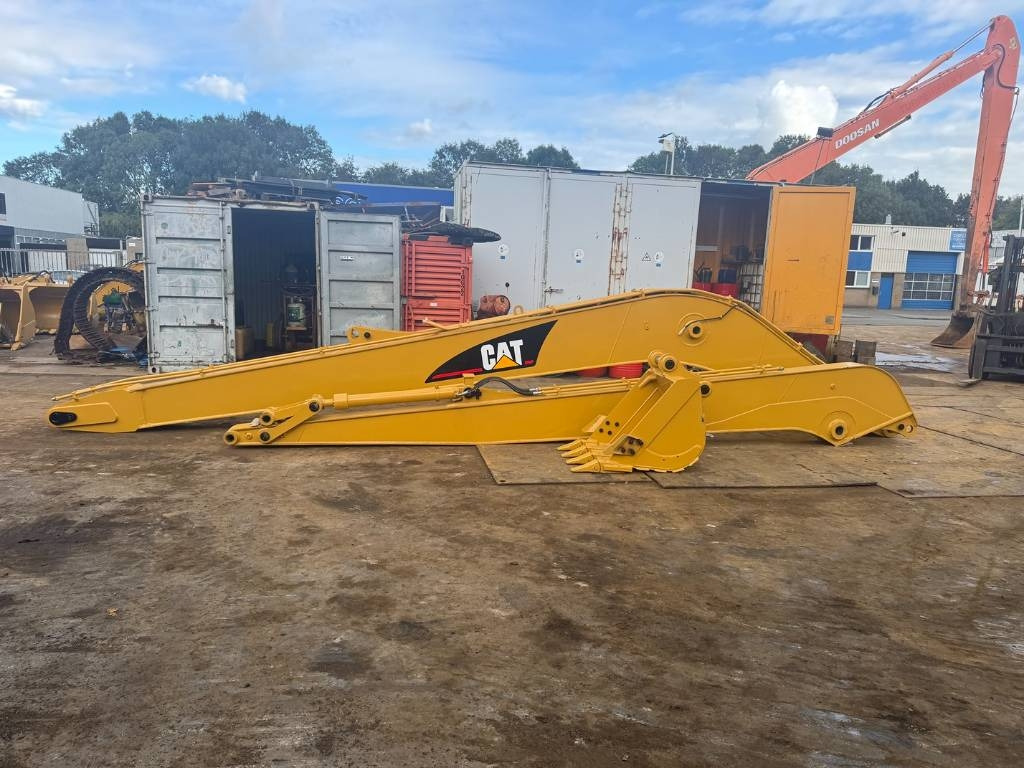 CAT 320FL LONG REACH BOOM 15M - Багер: слика 1 CAT 320FL LONG REACH BOOM 15M - Багер: слика 1