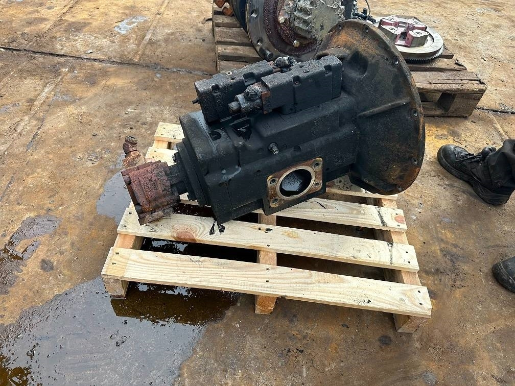 CAT 323 main hydrolic pump 531-9886  - Хидраулика за Градежна машина: слика 1 CAT 323 main hydrolic pump 531-9886  - Хидраулика за Градежна машина: слика 1