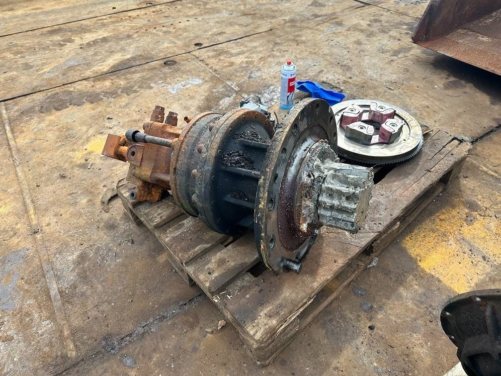 CAT 323 swing motor 515-6105 378-9516  - Хидраулика за Градежна машина: слика 1 CAT 323 swing motor 515-6105 378-9516  - Хидраулика за Градежна машина: слика 1