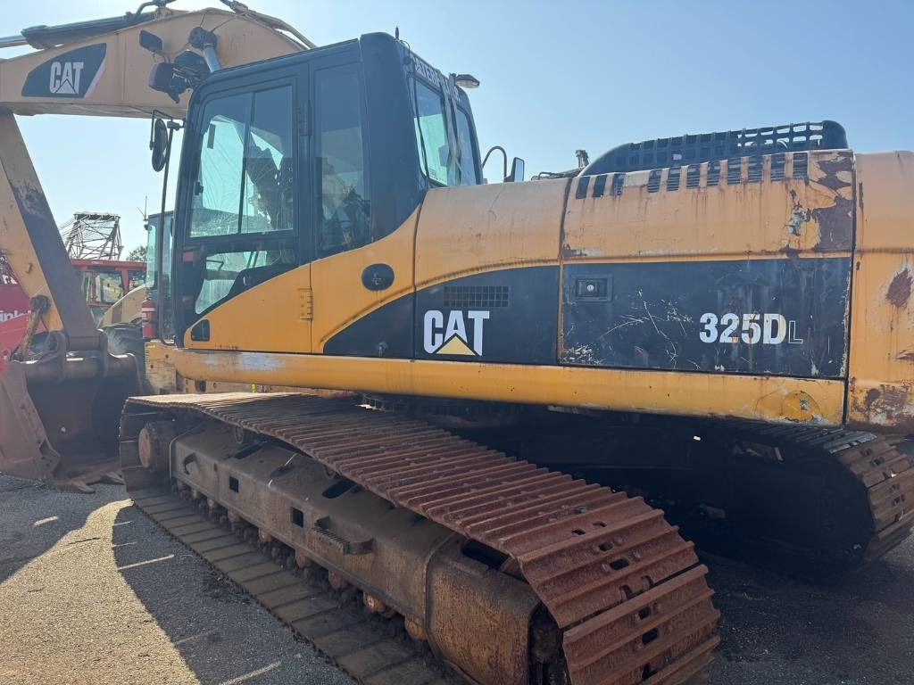 CAT 325 D L FOR PARTS - Багер гасеничар: слика 1 CAT 325 D L FOR PARTS - Багер гасеничар: слика 1