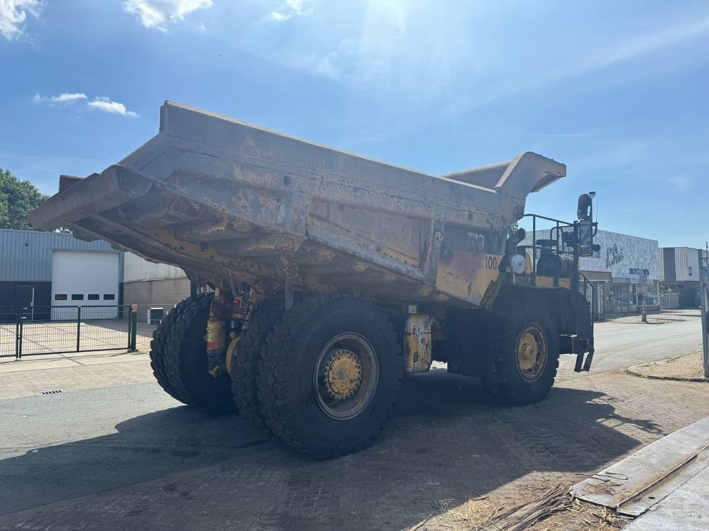 CAT 770 - Голем истоварувач/ Камион за камења: слика 5 CAT 770 - Голем истоварувач/ Камион за камења: слика 5
