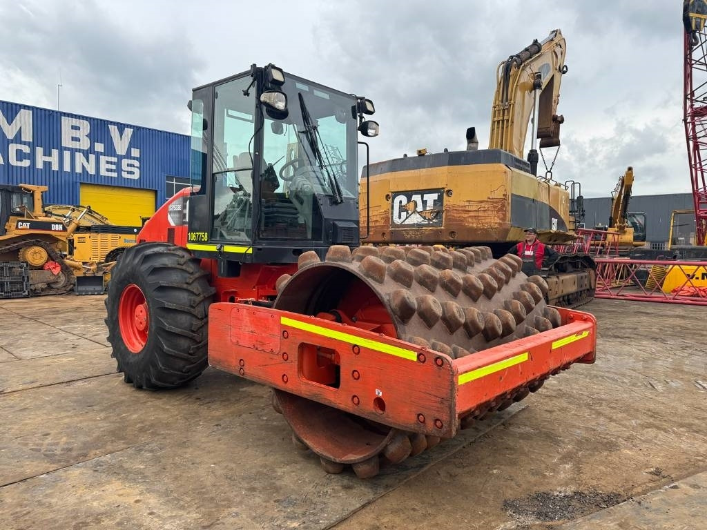 Компактор CAT CP 533 E: слика 7