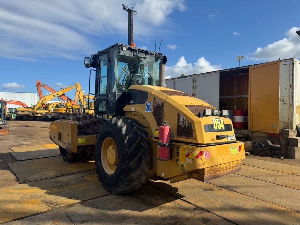 CAT CP 76 - Компактор: слика 3 CAT CP 76 - Компактор: слика 3