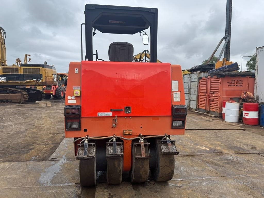 Dynapac CP 142 - Пневматски ваљак: слика 3 Dynapac CP 142 - Пневматски ваљак: слика 3