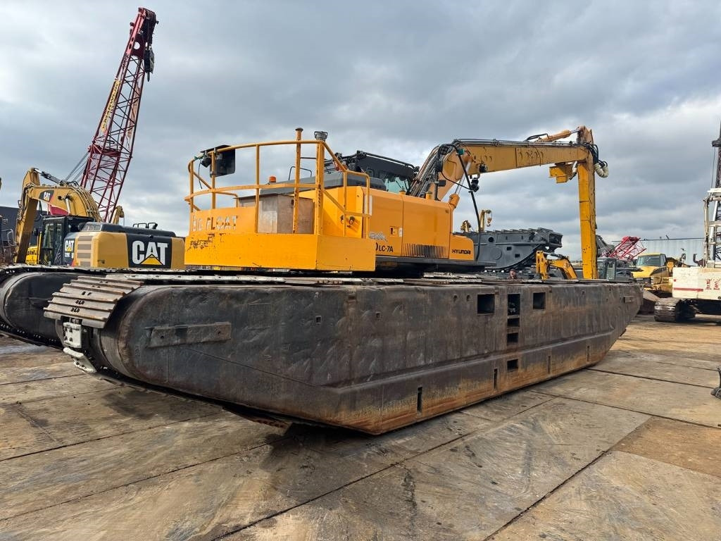 Hyundai Robex 140 LC-7 A BIGFLOAT AMPHIBIOUS EXCAVATOR - Амфибиски багер: слика 5 Hyundai Robex 140 LC-7 A BIGFLOAT AMPHIBIOUS EXCAVATOR - Амфибиски багер: слика 5