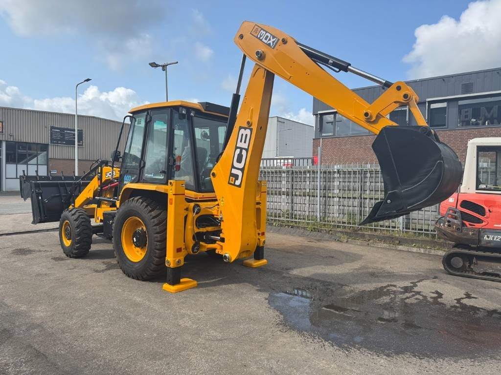 JCB 3dx 6 in 1 bucket ( UNUSED ) - Ровокопач: слика 3 JCB 3dx 6 in 1 bucket ( UNUSED ) - Ровокопач: слика 3
