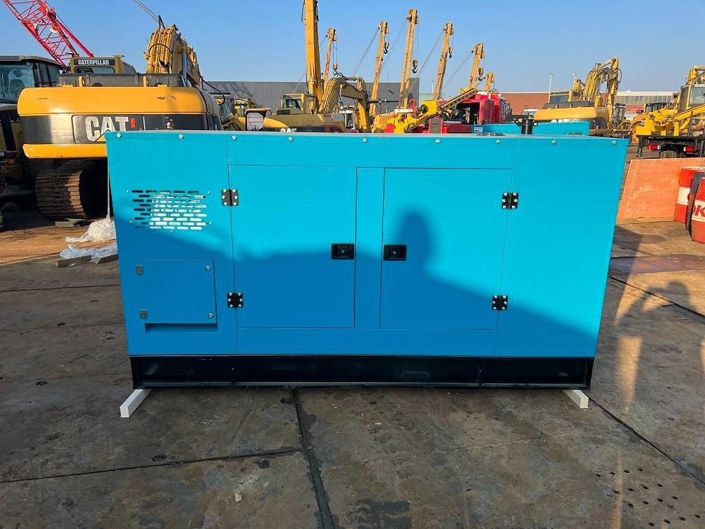 Ricardo 100KVA (80KW) SILENT GENERATOR 3 PHASE 50HZ 400V - Генераторска поставка: слика 5 Ricardo 100KVA (80KW) SILENT GENERATOR 3 PHASE 50HZ 400V - Генераторска поставка: слика 5
