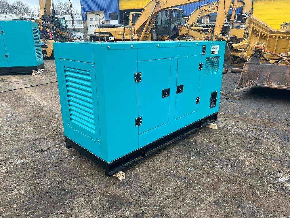 Ricardo 50KVA 40KW SILENT GENERATOR 3 PHASE 50HZ 400V NEW - Генераторска поставка: слика 4 Ricardo 50KVA 40KW SILENT GENERATOR 3 PHASE 50HZ 400V NEW - Генераторска поставка: слика 4