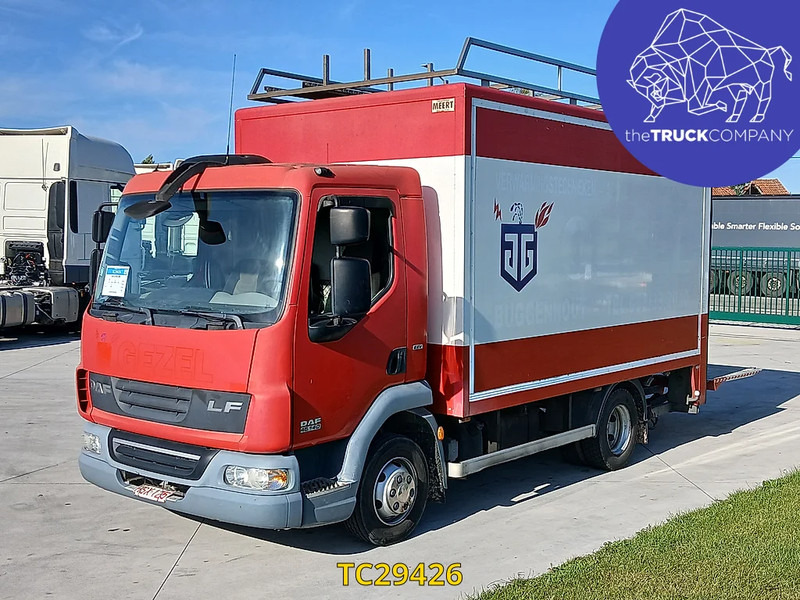 DAF LF 45 140 - Камион сандучар: слика 1 DAF LF 45 140 - Камион сандучар: слика 1