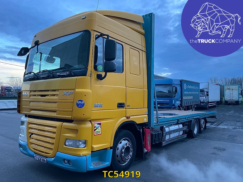 DAF XF 105 410 - Камион со платформа: слика 1 DAF XF 105 410 - Камион со платформа: слика 1