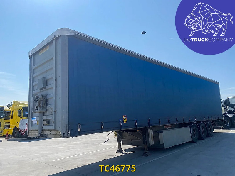 Полуприколка со церада Fruehauf: слика 1