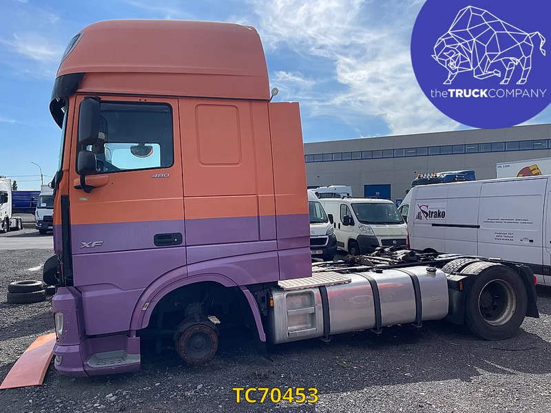 DAF XF Euro6 - Камион влекач: слика 2 DAF XF Euro6 - Камион влекач: слика 2