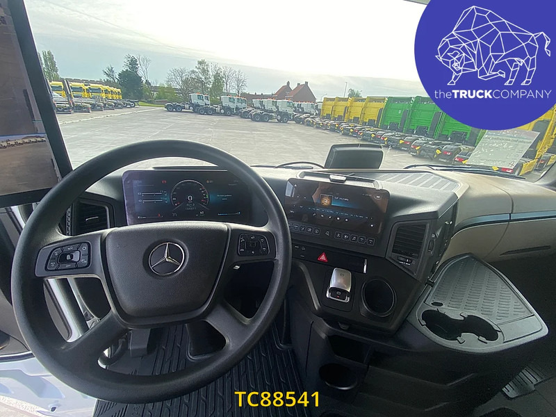 Mercedes-Benz Actros 1845 - Камион влекач: слика 5 Mercedes-Benz Actros 1845 - Камион влекач: слика 5