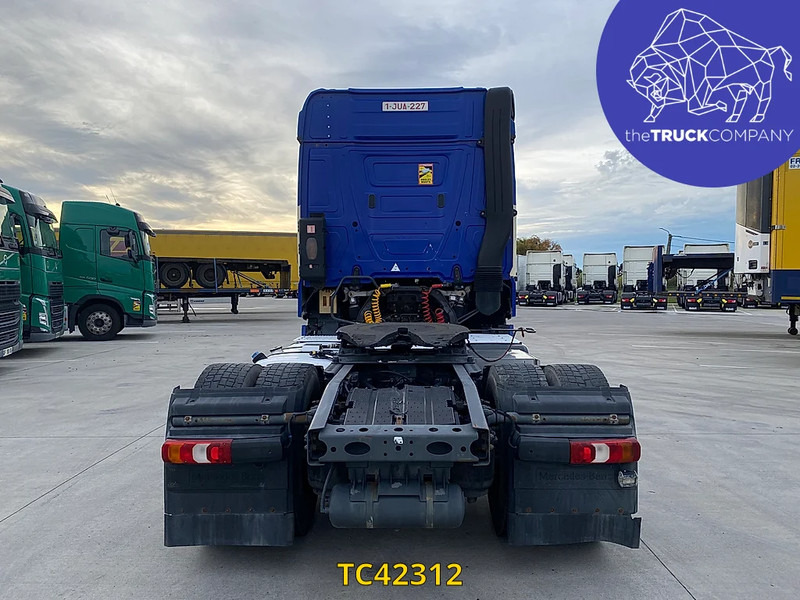 Mercedes-Benz Actros 1845 - Камион влекач: слика 4 Mercedes-Benz Actros 1845 - Камион влекач: слика 4