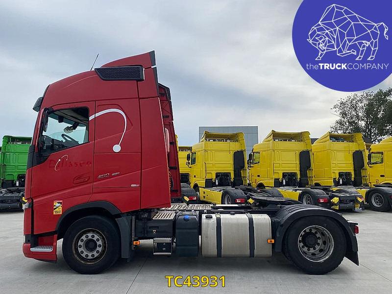 Volvo FH 460 - Камион влекач: слика 2 Volvo FH 460 - Камион влекач: слика 2